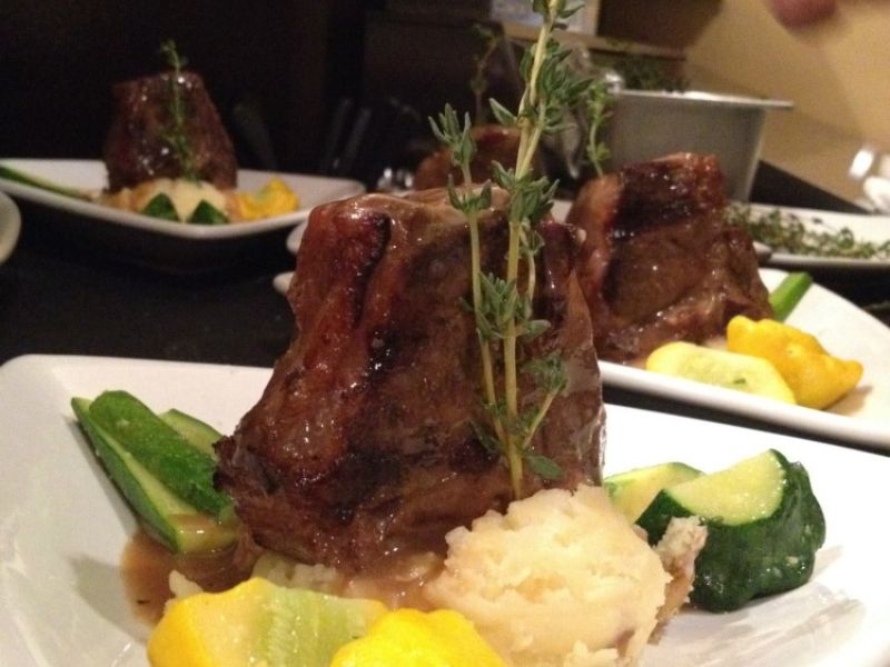 Dining 4